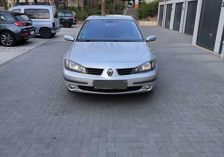 Renault Laguna 2.0 16V Dynamique