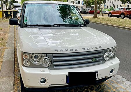 Land Rover Range Rover TDV8 Vogue