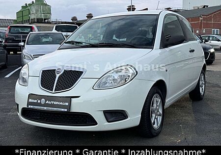 Lancia Ypsilon 1.2 8V Argento*1.Hand*Klima*Tüv Neu*