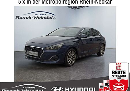 Hyundai i30 Fastback Style 1.6 CRDi Navi ACC Apple CarPlay And