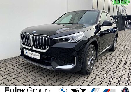 BMW iX1 xDrive 30A AD Navi Digitales Cockpit Soundsystem L