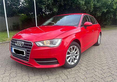 Audi A3 1.4 TSI Attraction*5 Türig*2.Hand*