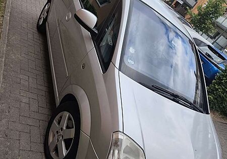 Opel Meriva 1.6 16V Edition