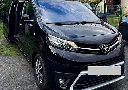Toyota Pro Ace Proace Verso 2,0 D; 150PS; L1(9-Si.) Shuttel Comfort; AHK