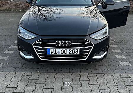 Audi A4 35 TFSI S tronic