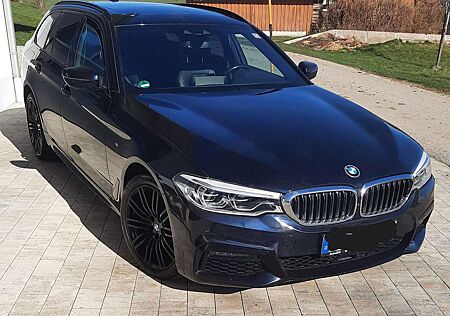 BMW 530d 530 5er xDrive Touring Aut. Sport Line