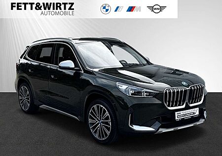 BMW X1 xDrive30e xLine|AHK|Sports.|Head-Up|PA+