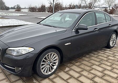 BMW 523 i Motor komplett überholt