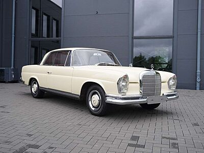 Mercedes-Benz 220 SEC  W 111
