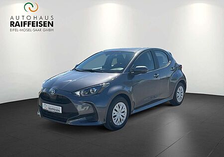 Toyota Yaris Hybrid Business Edition SHZ Navi Apple Car