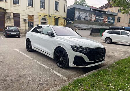 Audi SQ8 leasing pano AHK alcantara alle assistenzsysteme