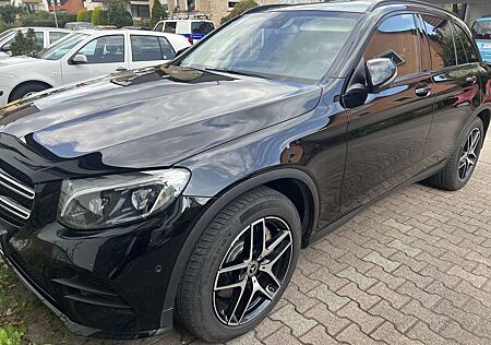 Mercedes-Benz GLC 250 AMG line 4Matic (253.909)