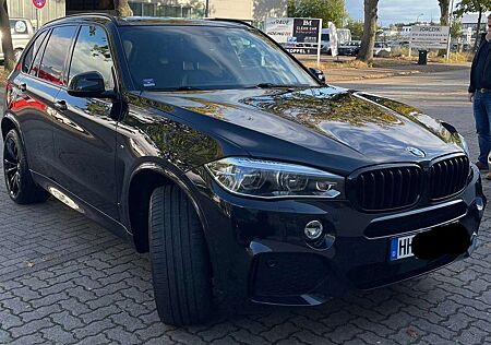 BMW X5 xD 40d M-Sport,LED,Pano,HUD,H&K, Scheckhe.