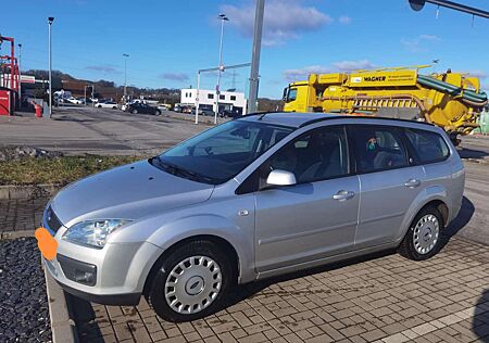 Ford Focus Ghia