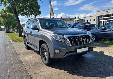 Toyota Land Cruiser 2.8 Auto 130KW *Webasto+MwSt+Navi*