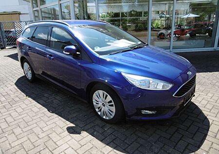 Ford Focus Business 1,0 EcoBoost