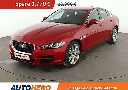 Jaguar XE 20t Portfolio Aut*NAVI*XENON*AC**CAM*PDC*SHZ*