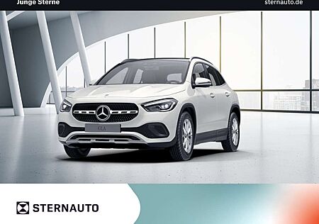 Mercedes-Benz GLA 200 Style Navi/Pano.-Dach/Autom./Klima/LED