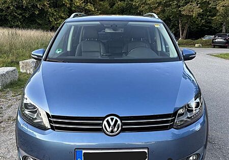 VW Touran Volkswagen 1.4 TSI DSG Cross