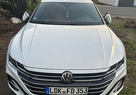 VW Arteon Volkswagen 2.0 TDI Shooting Break R-Line