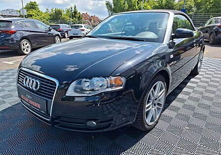 Audi A4 Cabriolet 3.2 FSI*Quattro*Leder*Tüv-Service*