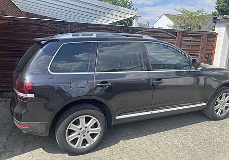 VW Touareg Volkswagen V6 TDI