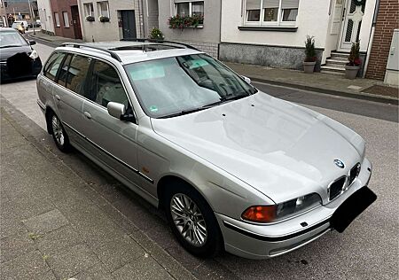 BMW 530d 530 5er touring