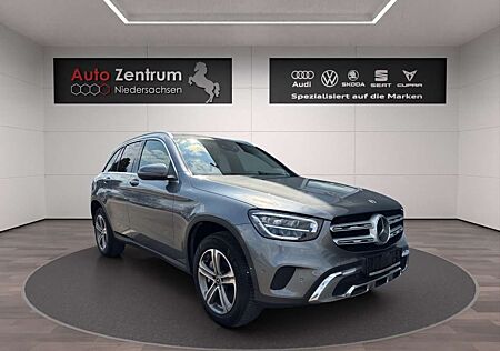 Mercedes-Benz GLC 300 de 4Matic HYBRID High-End CarPlay AHK*Kamera*LED