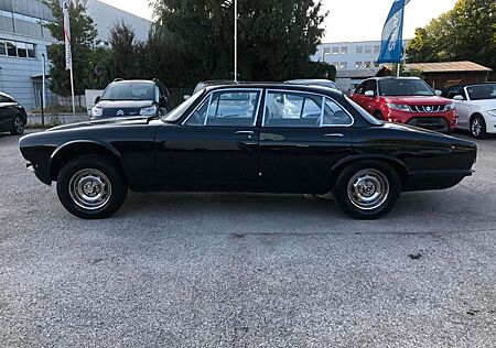 Jaguar XJ6 4,2 Serie II, Automatik 3-Gang, (SWB)