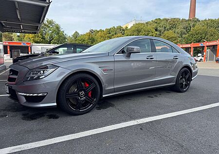 Mercedes-Benz CLS 63 AMG Performance