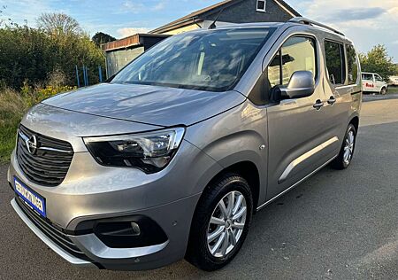 Opel Combo Life -1,5-Navi-AHK-Panoramadach-1 Hand