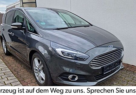 Ford S-Max Titanium 2.0 Eco Blue ACC_LED_Cam_7-Sitzer