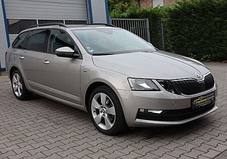Skoda Octavia 1.5 TSI Combi/DSG/NAVI/SHZ/AHK/SCHECKH.