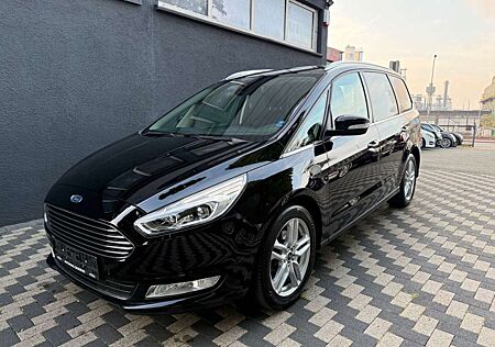 Ford Galaxy Titanium Navi Pano-Dach 7 Sitzer AHK RFK