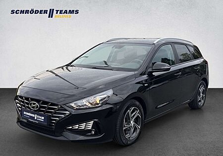 Hyundai i30 gebraucht kaufen Hyundai i30 Kombi 1.5 T-GDi DCT Edition 30 KAMERA/SHZ/KLIM