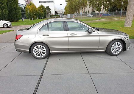Mercedes-Benz C 200 9G-TRONIC Avantgarde