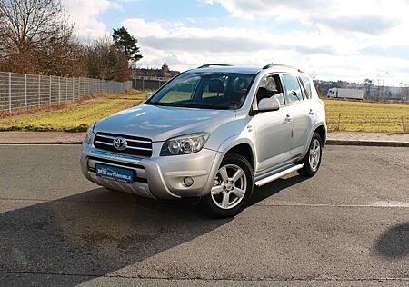 Toyota RAV 4 4 Sol 4x4 AHK Klimaaut. Tempo PDC 8-Fach