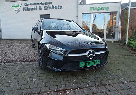 Mercedes-Benz A 180 A -Klasse LED Kamera Navi