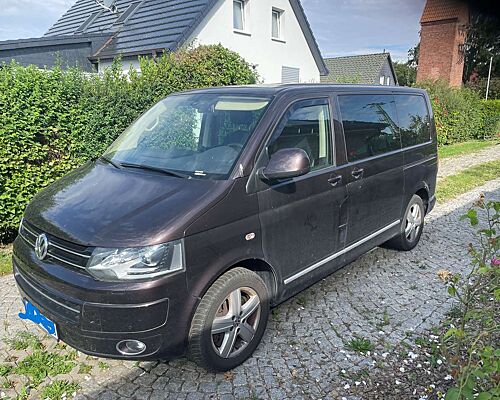 Volkswagen T5 Multivan Multivan DSG BMT Highline