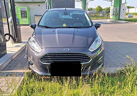 Ford Fiesta 1.0 EcoBoost Powershift Titanium