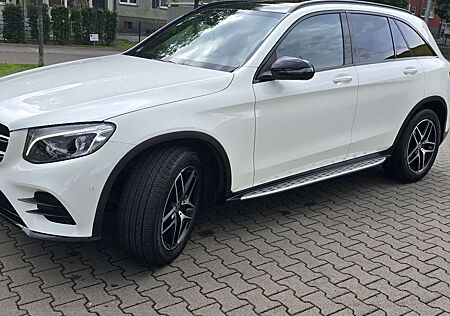 Mercedes-Benz GLC 250 4Matic 9G-TRONIC AMG Line (junge Sterne)