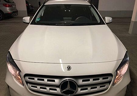 Mercedes-Benz GLA 180 gebraucht kaufen Mercedes-Benz GLA 180