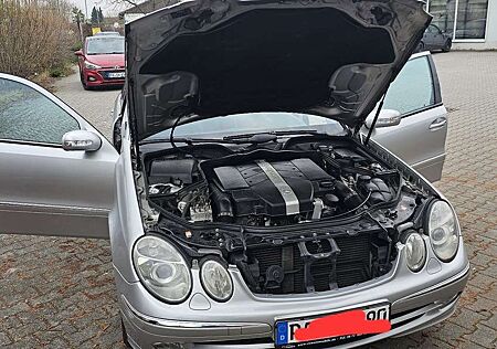 Mercedes-Benz E 240 Avantgarde
