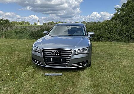 Audi A8 4.2 TDI DPF quattro tiptronic