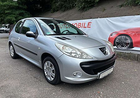 Peugeot 206 + 1.4 Basis