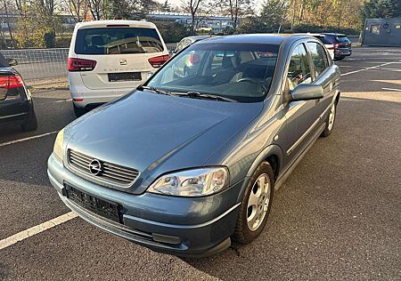 Opel Astra Basis 1. Hand Scheckheft TÜV neu