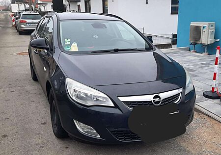 Opel Astra 1.7 CDTI DPF Sports Tourer Edition