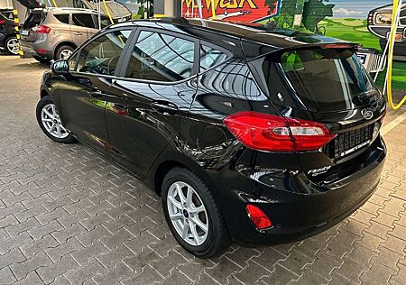 Ford Fiesta Automatik - 1 Hand - Unfallfrei