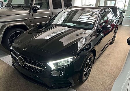 Mercedes-Benz A 250 gebraucht kaufen Mercedes-Benz A 250 AMG-Line (JUNGE STERNE)