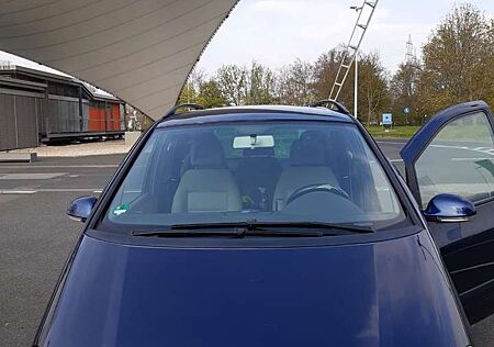 VW Sharan Volkswagen 1.9 TDI
